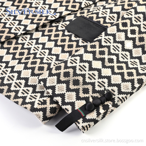 Latest Design Stocked Luxury Stylish Mens Suits Custom